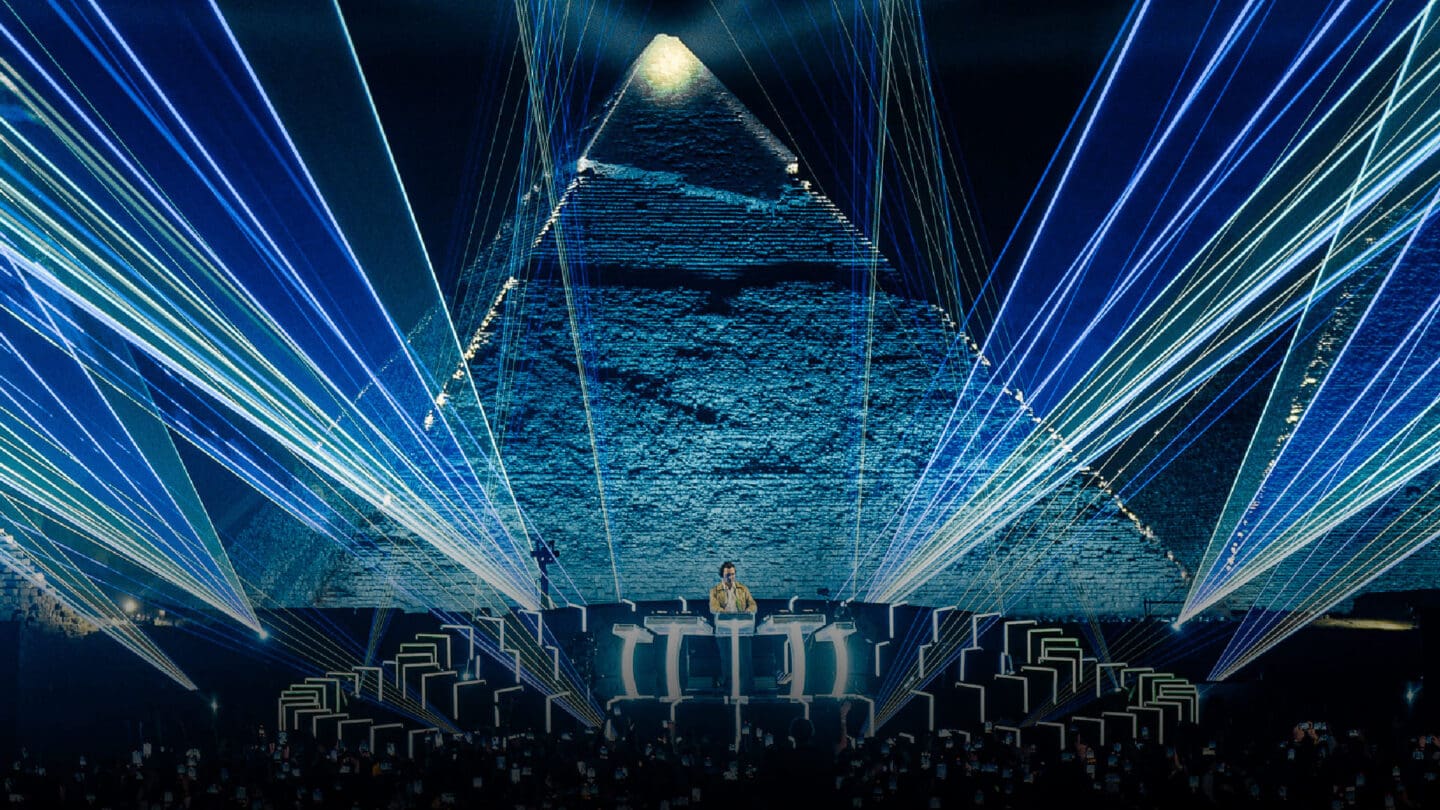 Live at the Great Pyramids of Giza picture