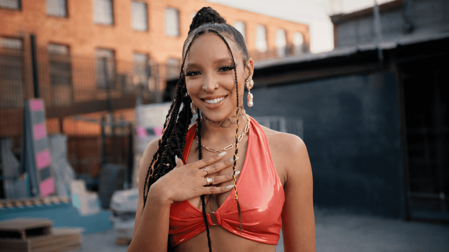 Tinashe: Choreo Cage Fight picture