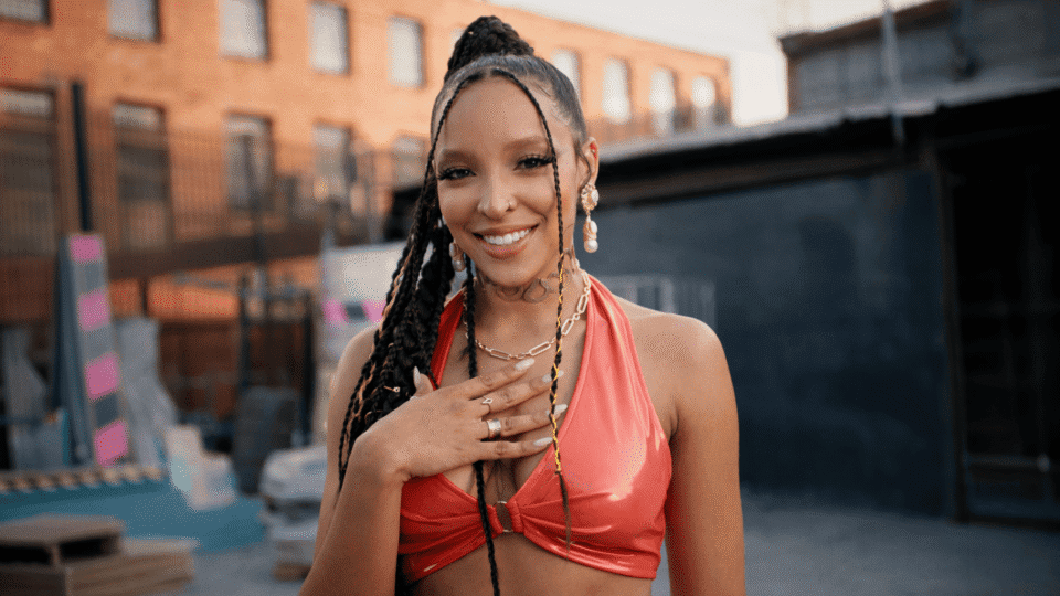 Tinashe: Choreo Cage Fight picture